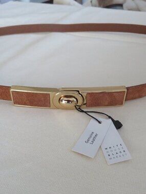 NWT White House Black Market Suede Stretch Skinny Belt L